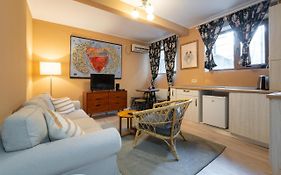 Studio British Londra - Dorobanti